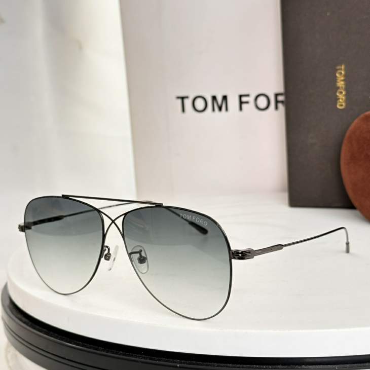 Picture of Tom Ford Sunglasses _SKUfw77644339fw
